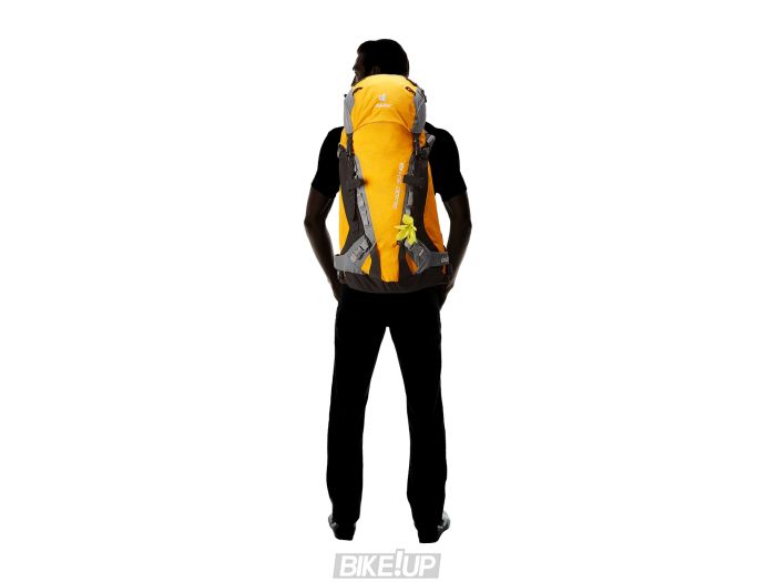 Рюкзак DEUTER Guide 30+ SL колір 3400 navy-granite