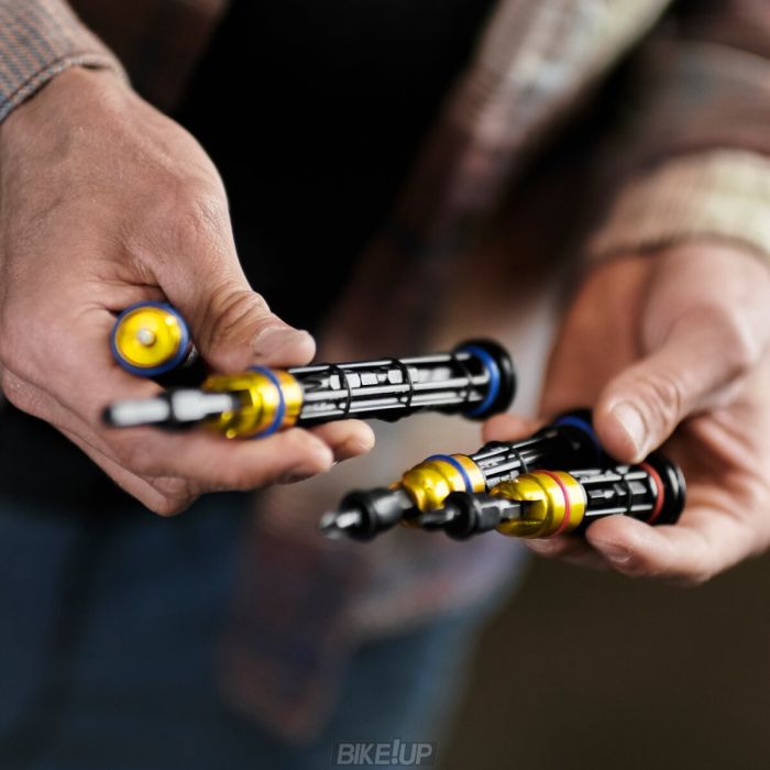 Комплект інтегрованих інструментів DUAL INSERT KIT розмір S, чорний Y14