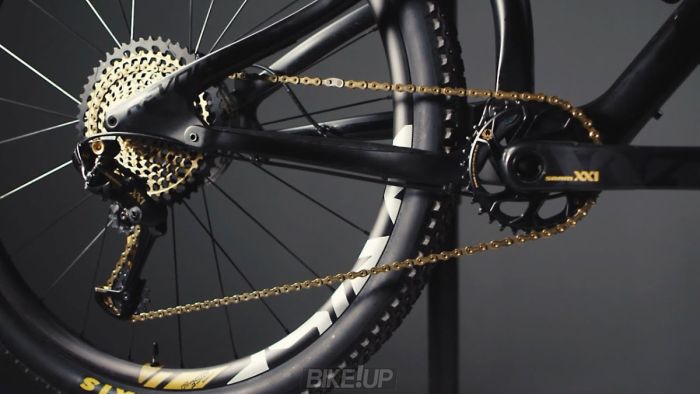 Звезда CR X-SYNC EAGLE 30T DM 6 OFFSET GLD