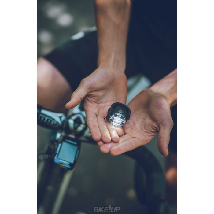 Переднє світло Lezyne FEMTO USB DRIVE FRONT Білий 15 люменів Y13